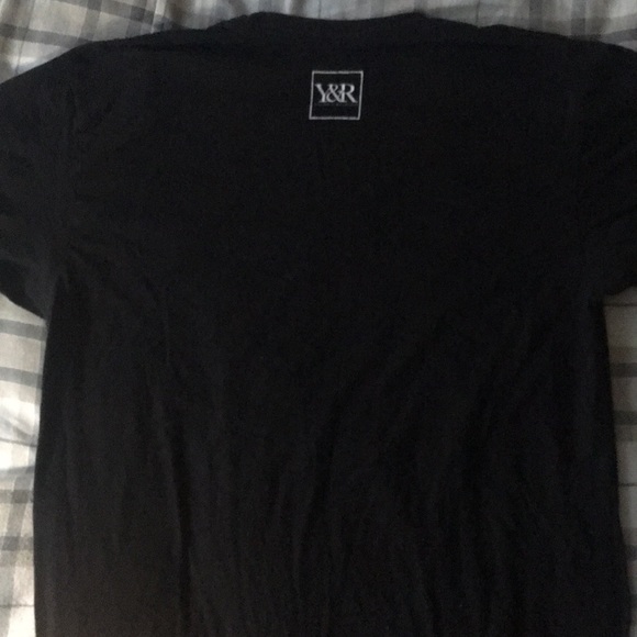 Mens Medium Young & Reckless square “ocean” logo T - Picture 2 of 3